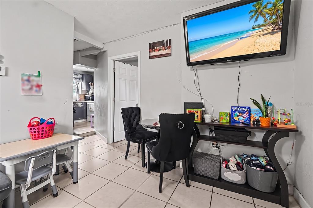1024 S ALHAMBRA CIRCLE, NAPLES, FL — photo 2 of 14