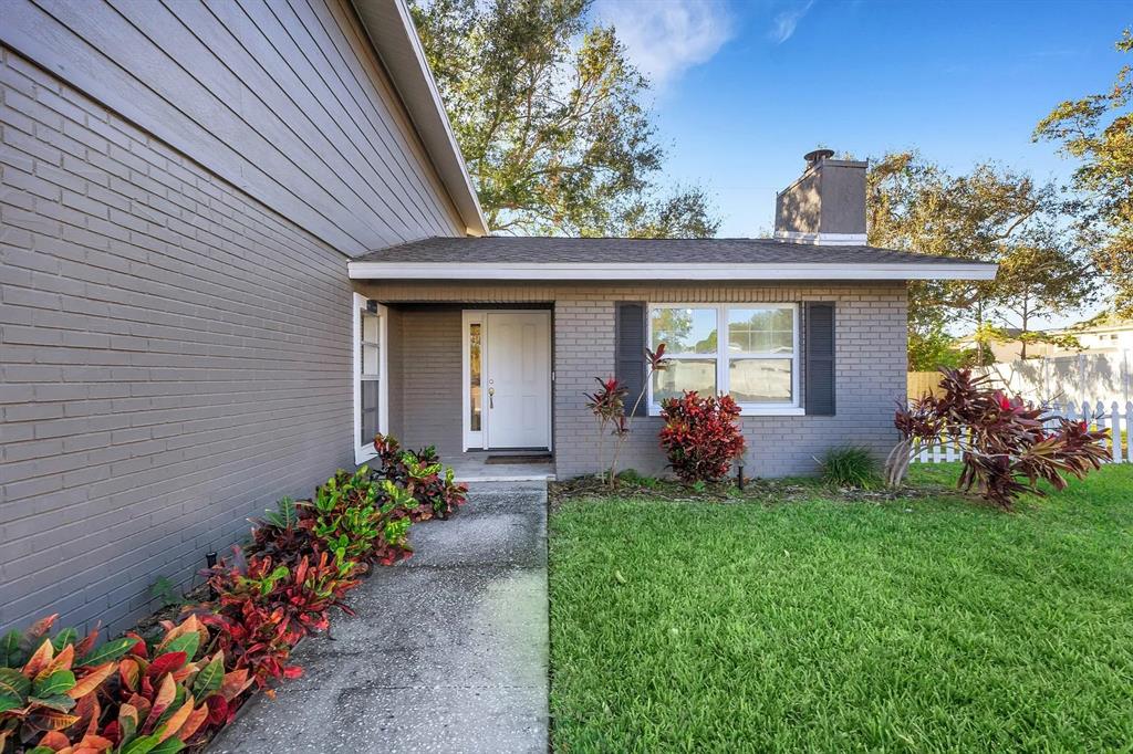 14462 91ST AVENUE, SEMINOLE, FL — photo 4 of 30