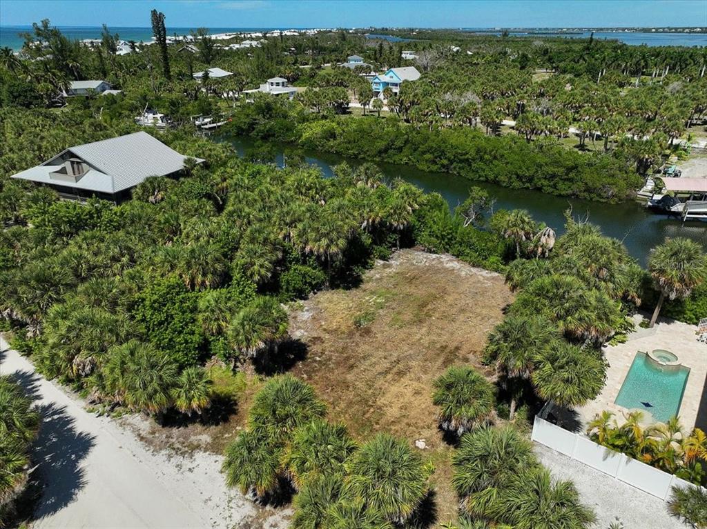 61 PALM DRIVE, PLACIDA, FL — photo 4 of 12