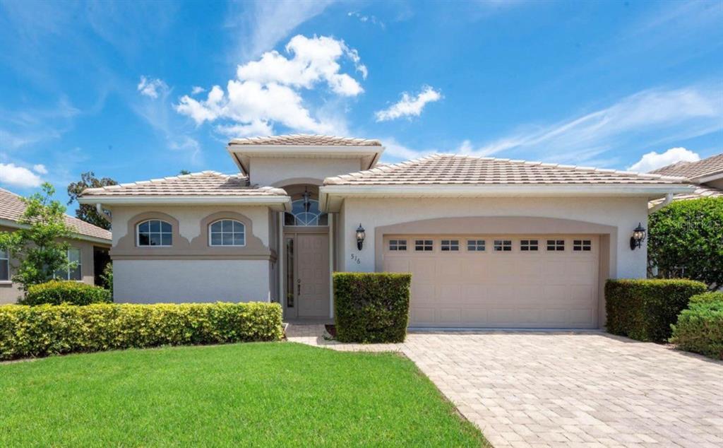 516 WESTON PLACE
