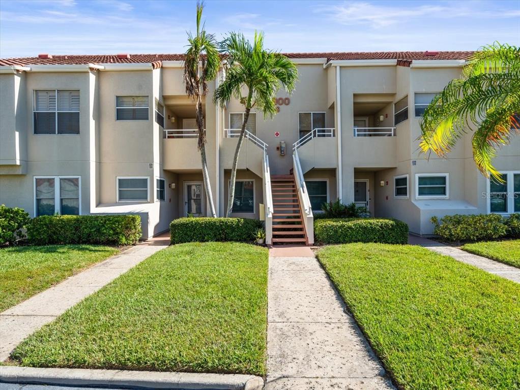 5900 BAHIA DEL MAR CIRCLE UNIT 238, ST PETERSBURG, FL — photo 3 of 30