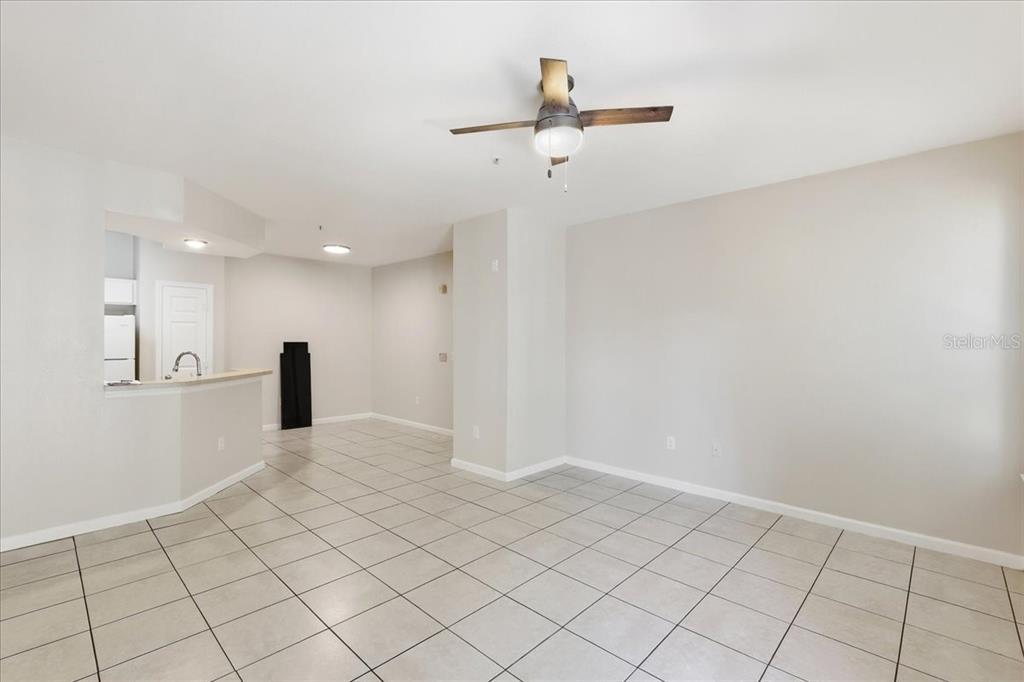 1985 ERVING CIRCLE UNIT 301, OCOEE, FL — photo 2 of 15