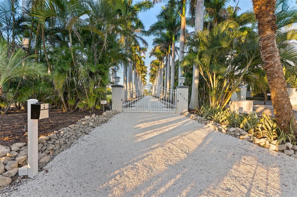 4150 SNAIL ISLAND COURT, BOCA GRANDE, FL — photo 4 of 30