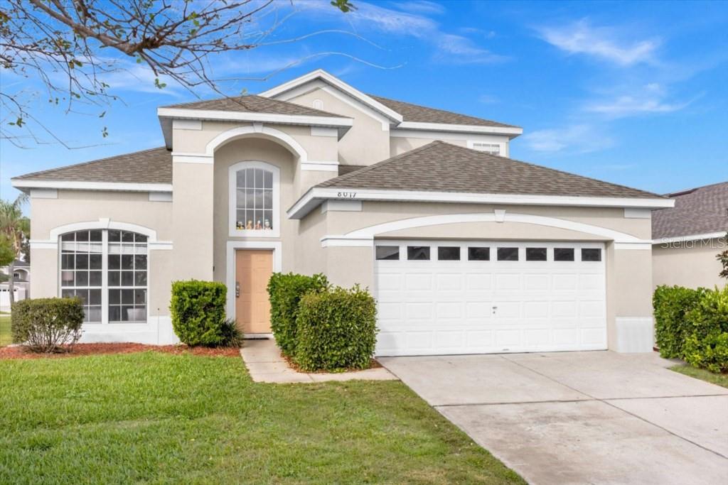 8017 KING PALM CIRCLE