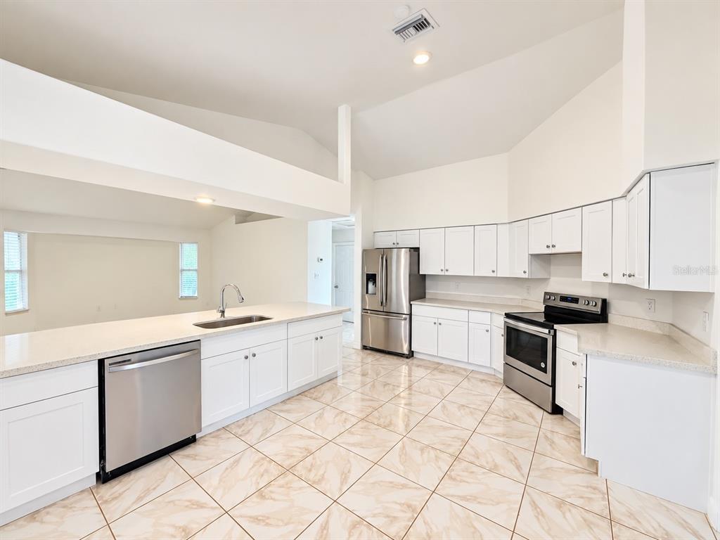 23113 NEWCUN AVENUE, PORT CHARLOTTE, FL — photo 5 of 18