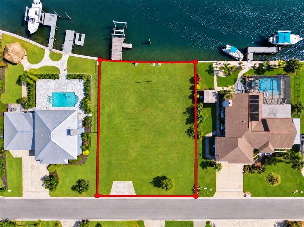 753 GRAN KAYMEN WAY, APOLLO BEACH, FL — photo 2 of 12