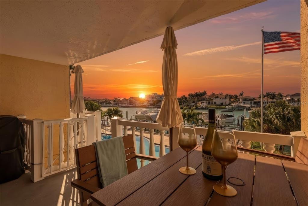 544 PINELLAS BAYWAY S UNIT TH13