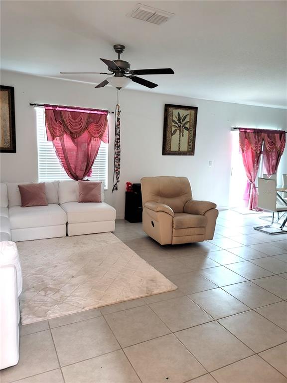 1821 YELLOW TRAIL, LAKELAND, FL — photo 4 of 30