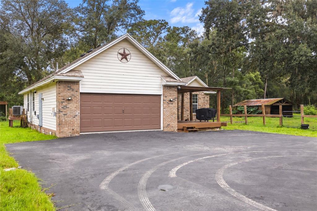 18145 BOOMING ROAD, SPRING HILL, FL — photo 4 of 63