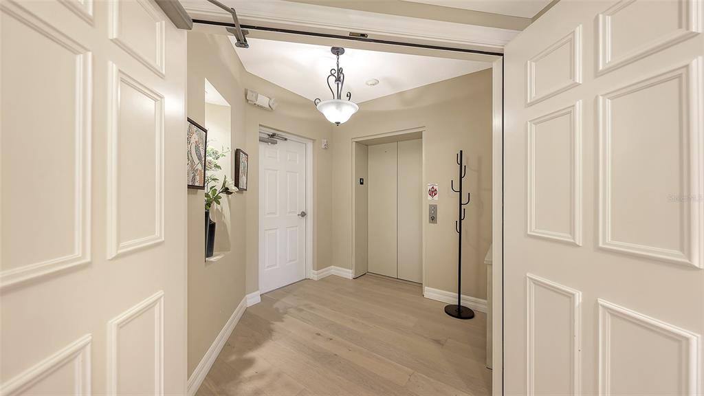 3621 NORTH POINT ROAD UNIT 403, OSPREY, FL — photo 3 of 30