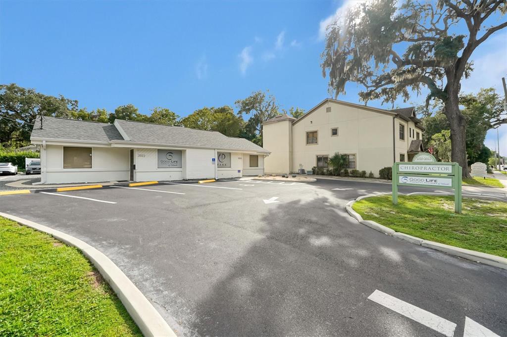 2020 E ROBINSON STREET, ORLANDO, FL — photo 4 of 43