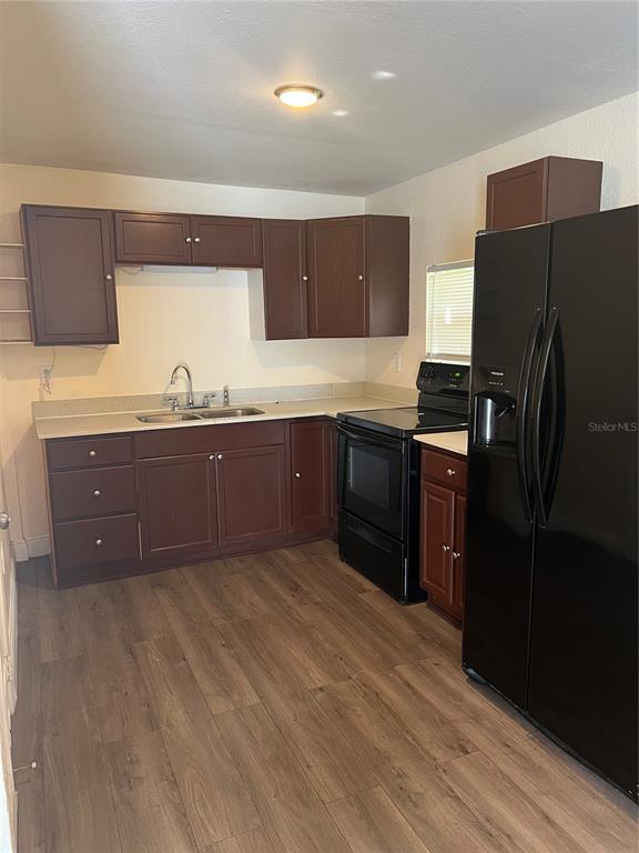905 E CRAWFORD STREET, TAMPA, FL — photo 3 of 9