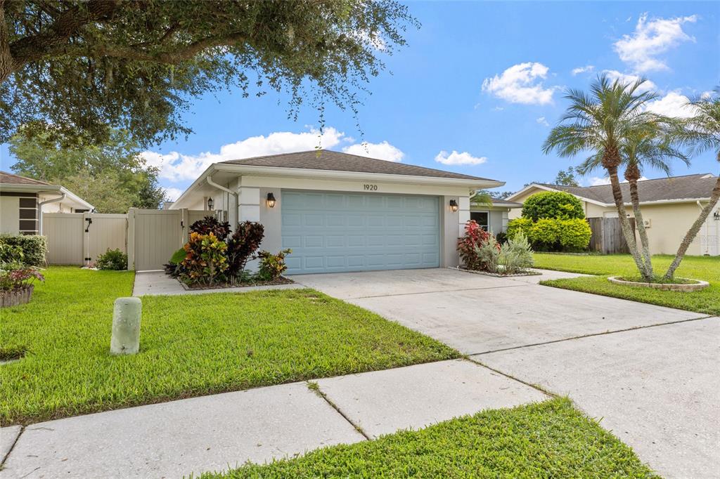 1920 CHENEY COURT, LUTZ, FL — photo 5 of 30