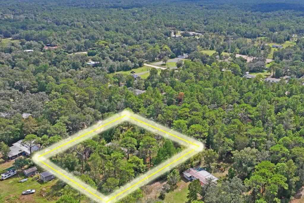 15270 MILTON AVENUE, BROOKSVILLE, FL — photo 4 of 27