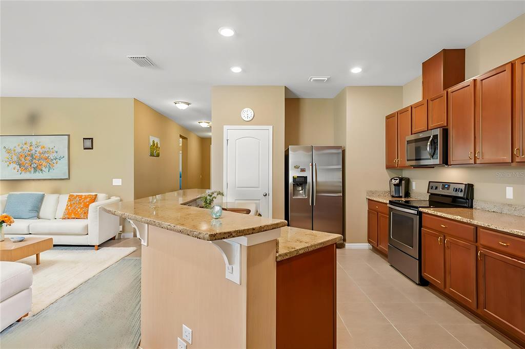 12343 MOSS LAKE LOOP, NEW PORT RICHEY, FL — photo 4 of 13