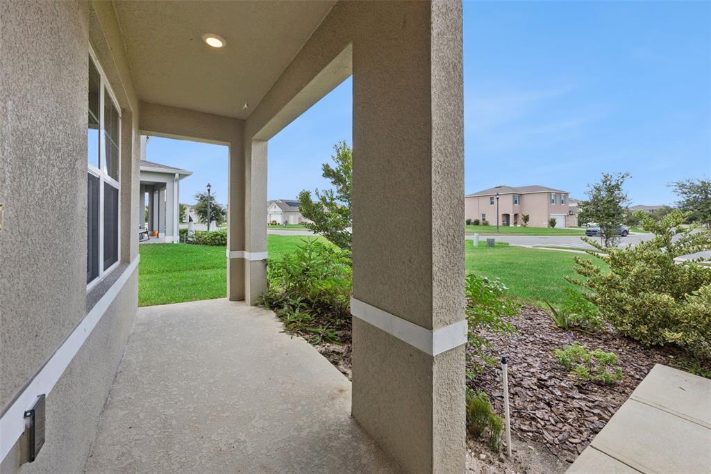 1104 FOX PATH, DAVENPORT, FL — photo 5 of 49