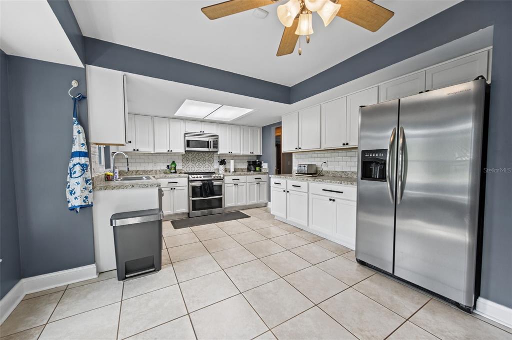 1442 COLUSO DRIVE, WINTER GARDEN, FL — photo 2 of 91