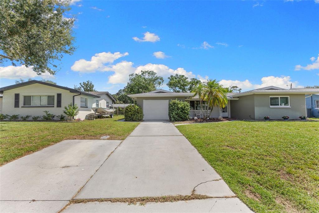 1283 EDENVILLE AVENUE, CLEARWATER, FL — photo 2 of 30
