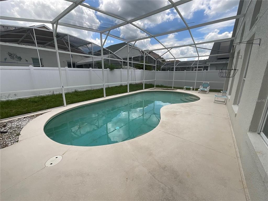745 RIGGS CIRCLE, DAVENPORT, FL — photo 2 of 15