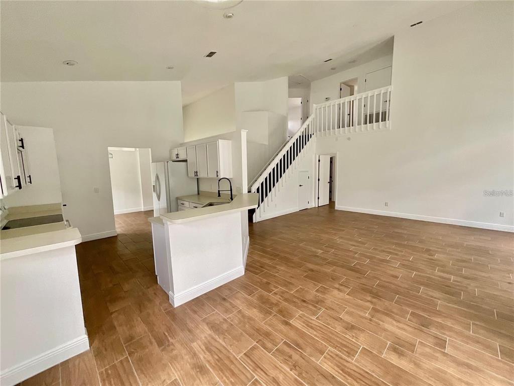 745 RIGGS CIRCLE, DAVENPORT, FL — photo 4 of 15