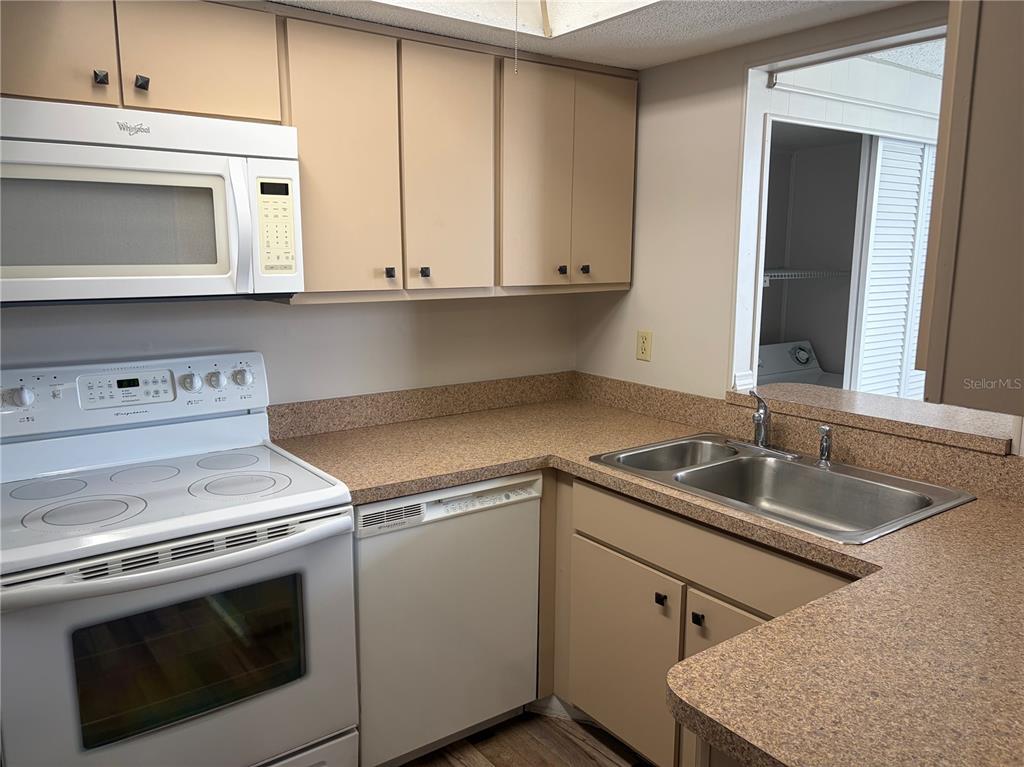 4158 TAMIAMI TRAIL UNIT T8, PORT CHARLOTTE, FL — photo 5 of 10