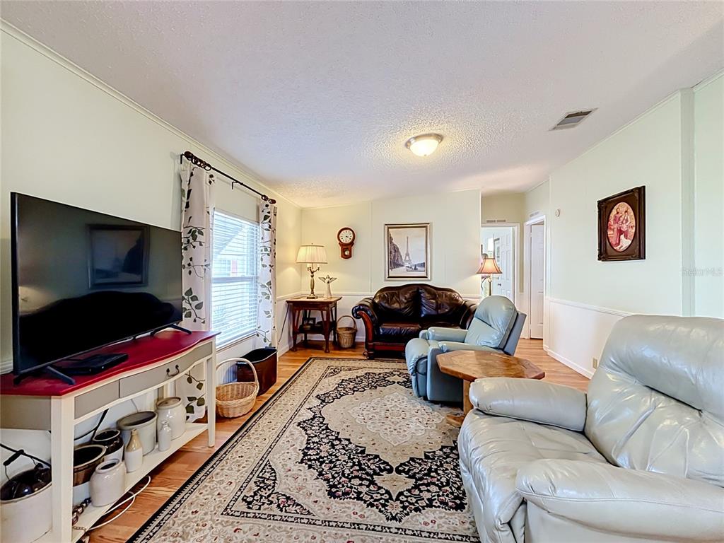 218 COVENT GARDEN AVENUE, DAVENPORT, FL — photo 3 of 30