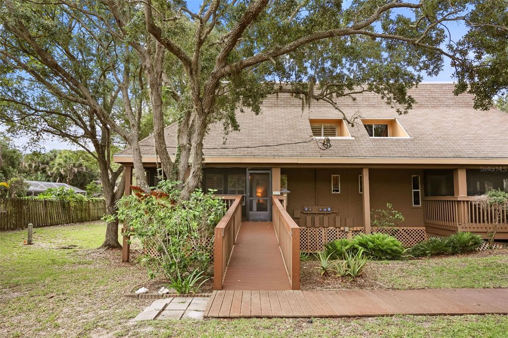 6235 TREETOP DRIVE UNIT 6235