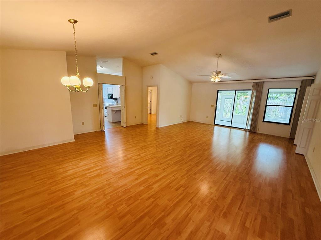 4625 NW 21ST TERRACE, GAINESVILLE, FL — photo 4 of 30