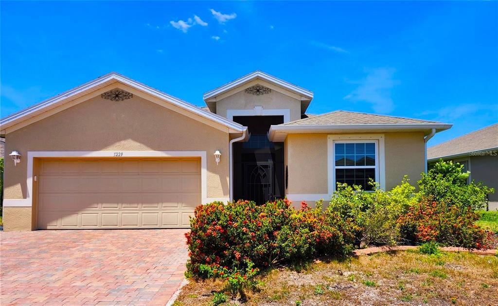 5229 CANYONLAND WAY
