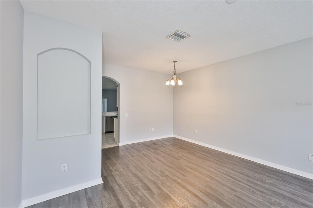 12950 KINGS CROSSING DRIVE, GIBSONTON, FL — photo 4 of 30