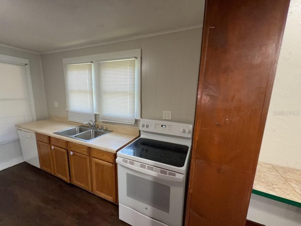 314 S BOYD STREET, WINTER GARDEN, FL — photo 3 of 14