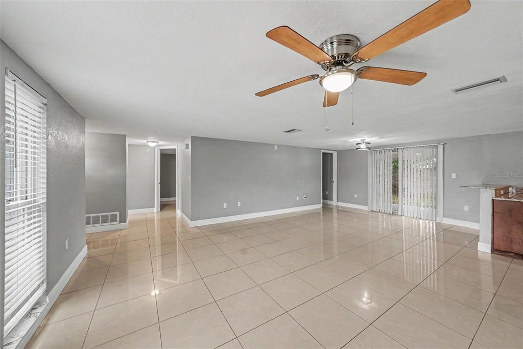7820 BIRCHWOOD DRIVE, PORT RICHEY, FL — photo 4 of 15