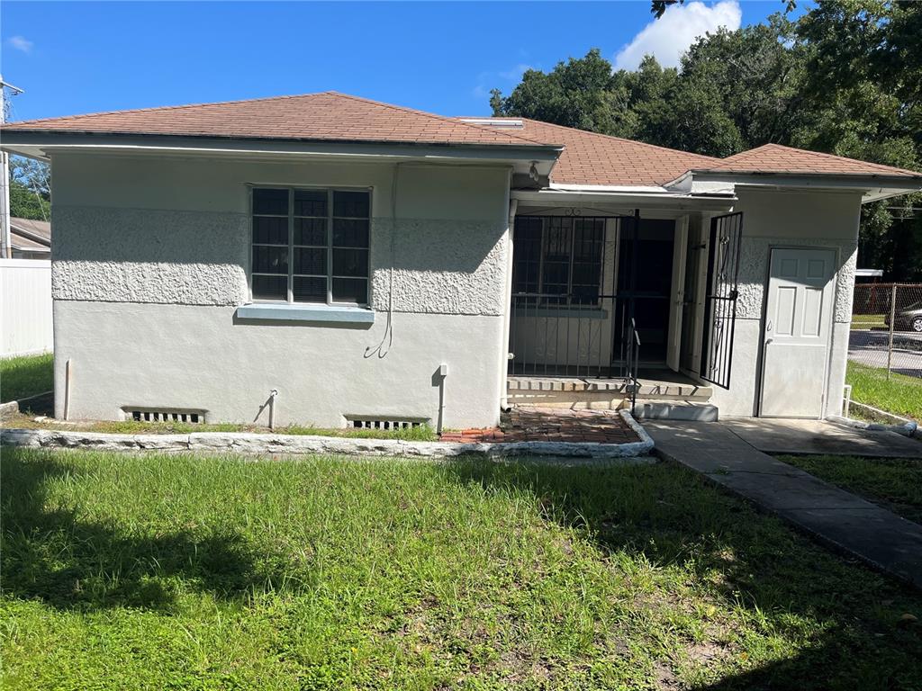 1227 E 24TH AVENUE, TAMPA, FL — photo 2 of 9