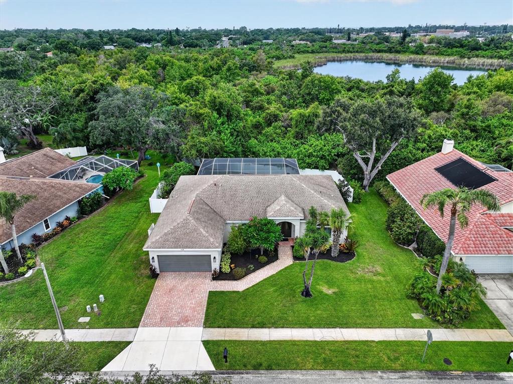 714 HIDDEN LAKE DRIVE, TARPON SPRINGS, FL — photo 3 of 42