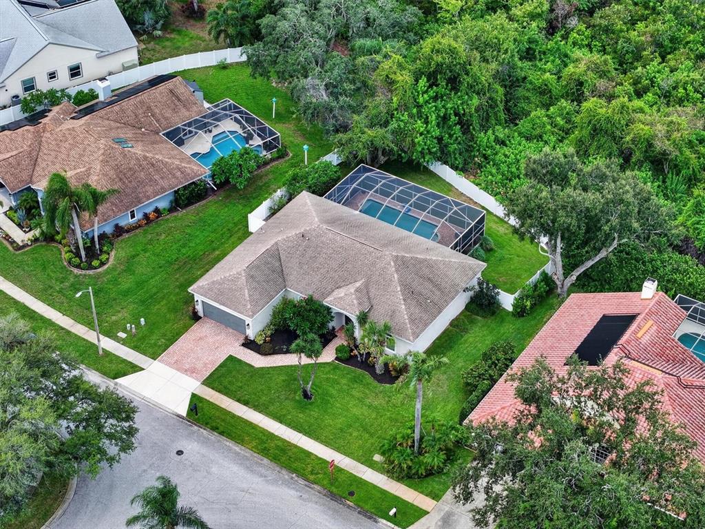 714 HIDDEN LAKE DRIVE, TARPON SPRINGS, FL — photo 4 of 42
