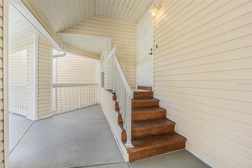 6907 STONES THROW CIRCLE N UNIT 2203, ST PETERSBURG, FL — photo 3 of 30