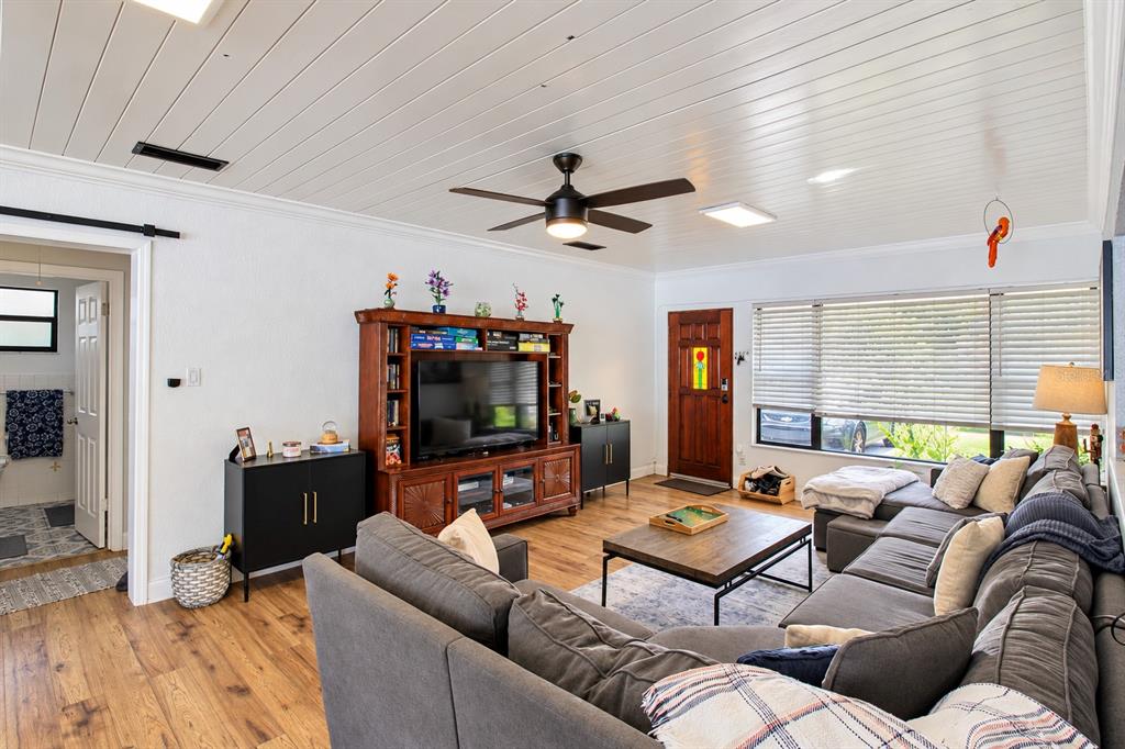 1204 E NORTH STREET, TAMPA, FL — photo 4 of 30