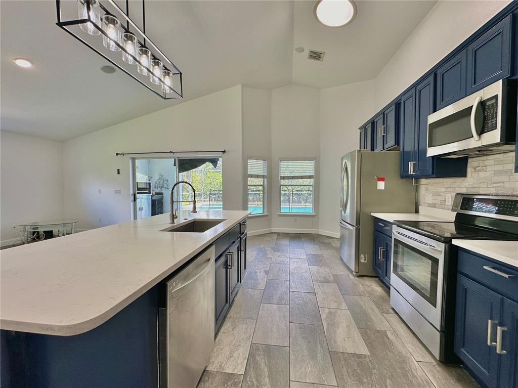 834 OLD BRIDGE CIRCLE, DAVENPORT, FL — photo 4 of 30