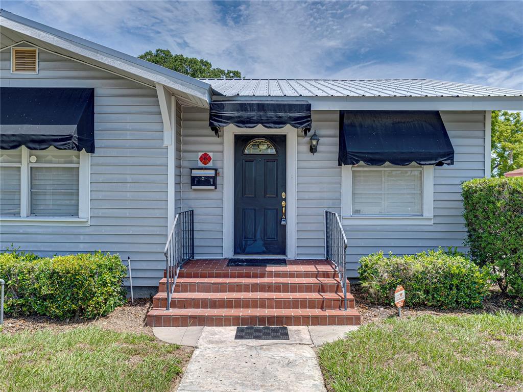 139 AVENUE C SW, WINTER HAVEN, FL — photo 3 of 50
