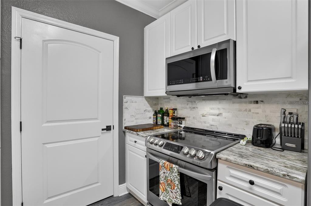 4221 W SPRUCE STREET UNIT 2215, TAMPA, FL — photo 4 of 23
