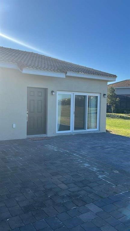 1019 OAK BLUFF DRIVE