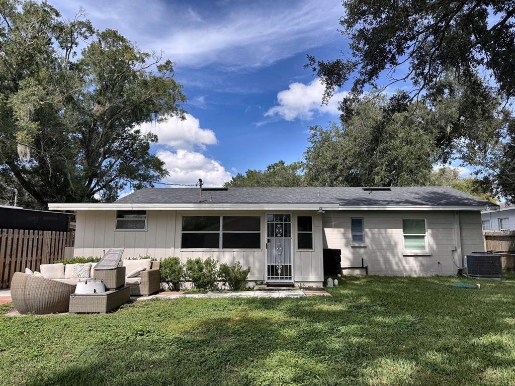 602 OPPITZ LANE, LAKELAND, FL — photo 3 of 20