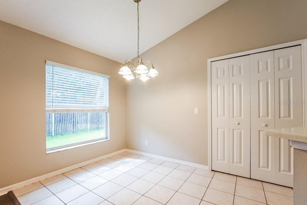 13709 VALLEYBROOKE LANE, ORLANDO, FL — photo 5 of 16