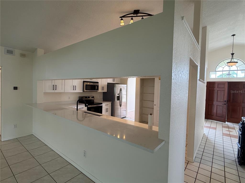 12613 SUMMER TREE COURT, ORLANDO, FL — photo 5 of 20