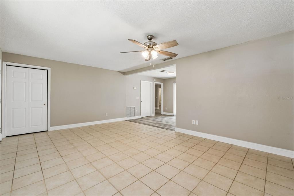 241 LOCH LOW DRIVE, SANFORD, FL — photo 5 of 20