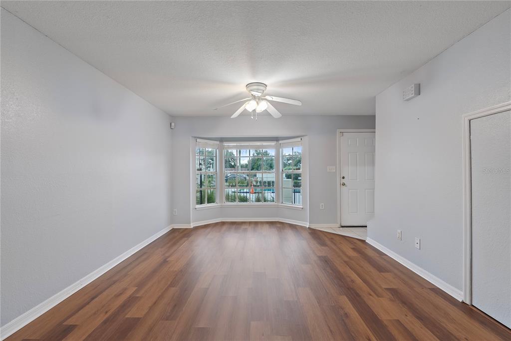 37314 EMBASSY PARK LN, DADE CITY, FL — photo 3 of 21