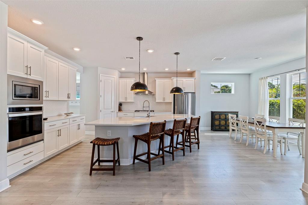 4626 10TH AVENUE N, ST PETERSBURG, FL — photo 3 of 30