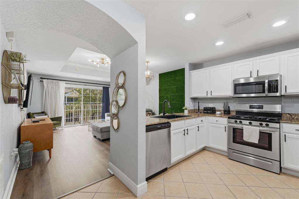 1310 SEVEN EAGLES COURT UNIT 202, REUNION, FL — photo 4 of 25