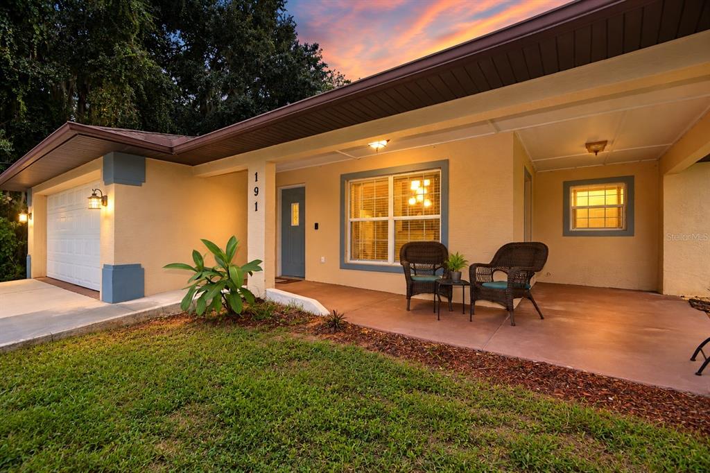 191 NANCY STREET, OAK HILL, FL — photo 2 of 30