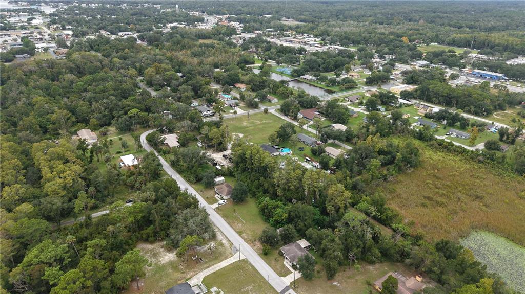 930 NE 1ST TERRACE, CRYSTAL RIVER, FL — photo 4 of 23